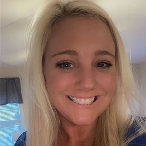 HERE TO SELL! ALL OFFERS CONSIDERED! ✨